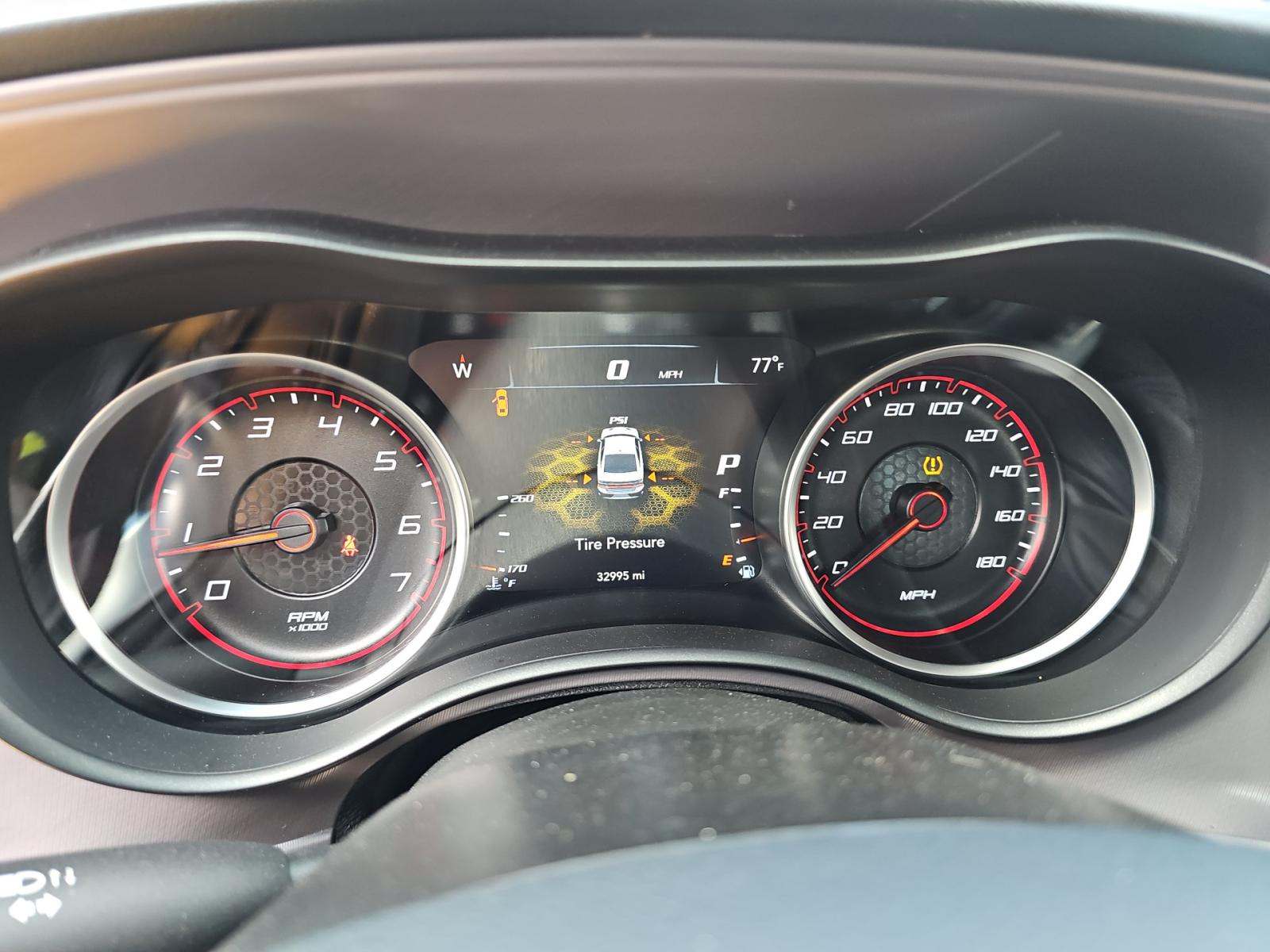 DODGE CHALLENGER - 9