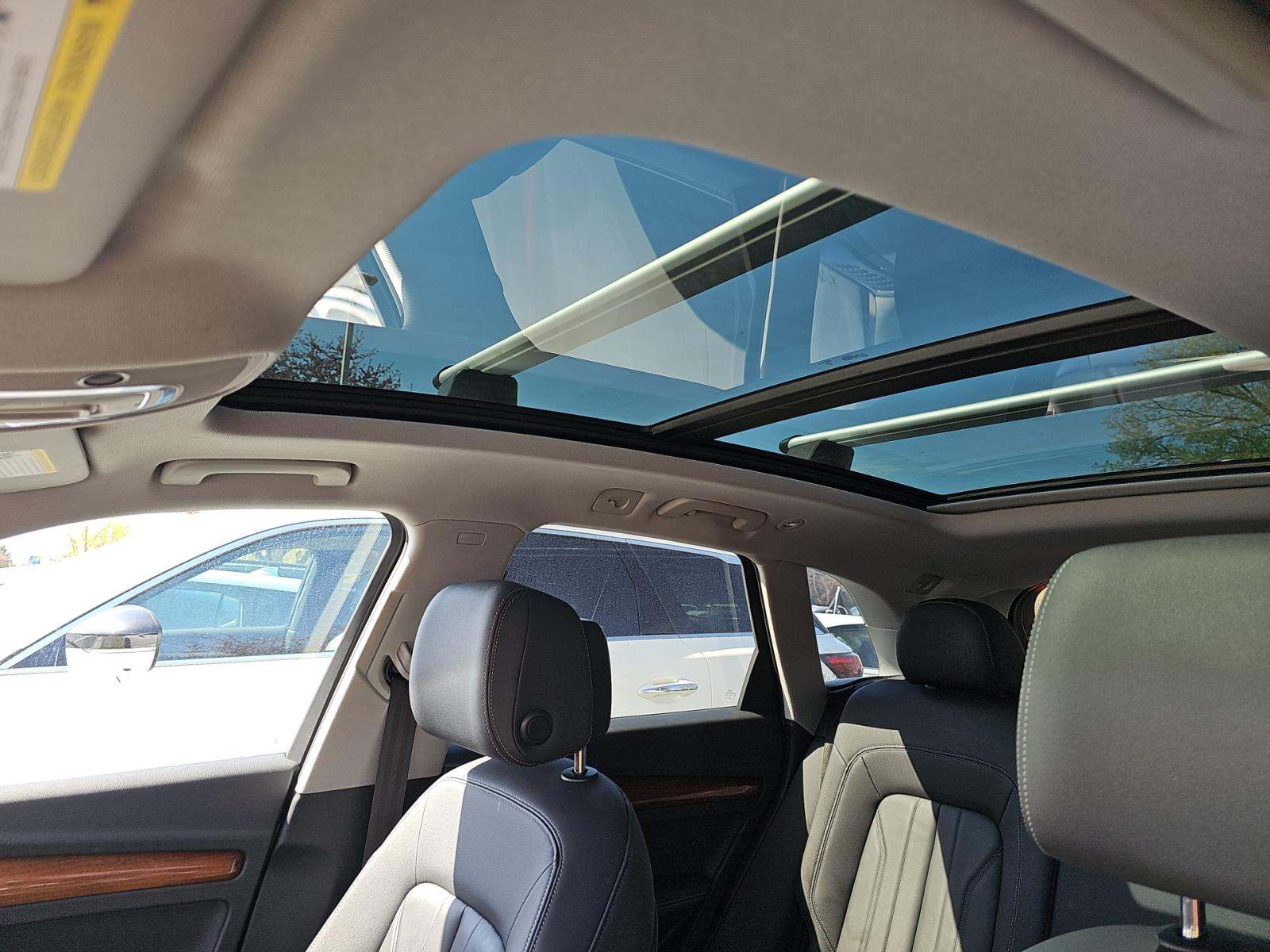 2023 Audi Q5 S line Premium Plus AWD