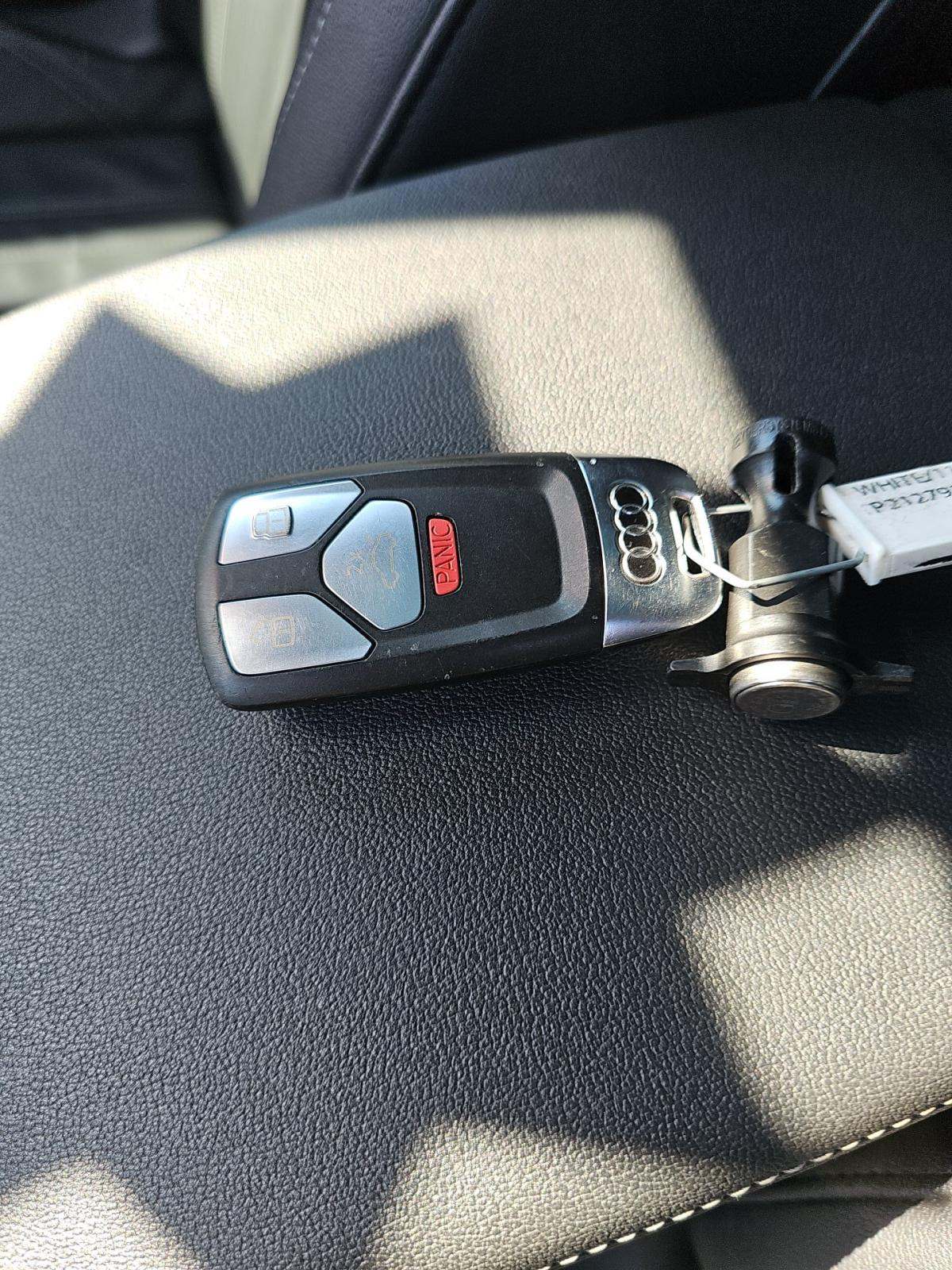 2023 Audi Q5 S line Premium Plus AWD