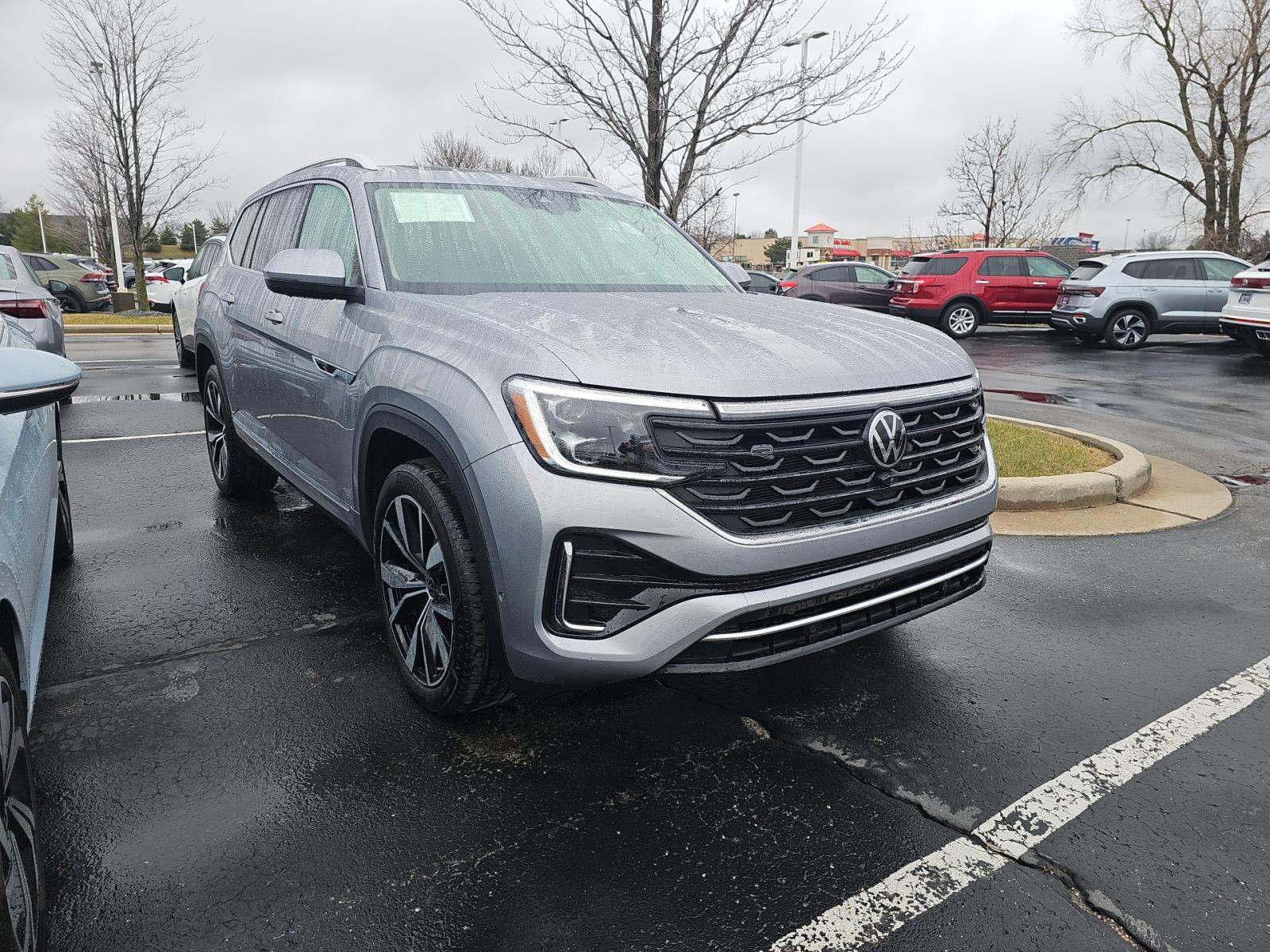 2025 Volkswagen Atlas 2.0T SEL Premium R-Line AWD