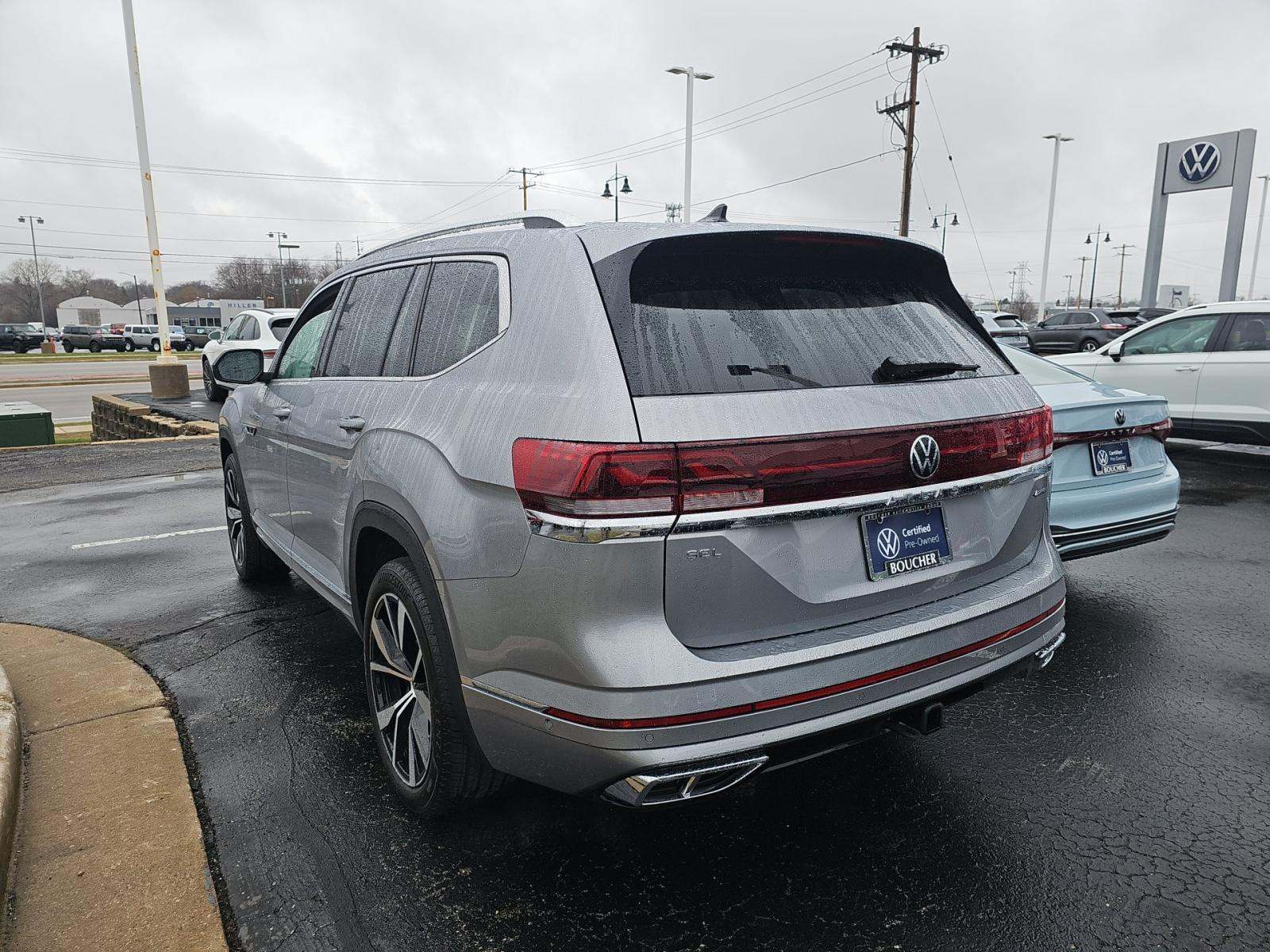 2025 Volkswagen Atlas 2.0T SEL Premium R-Line AWD