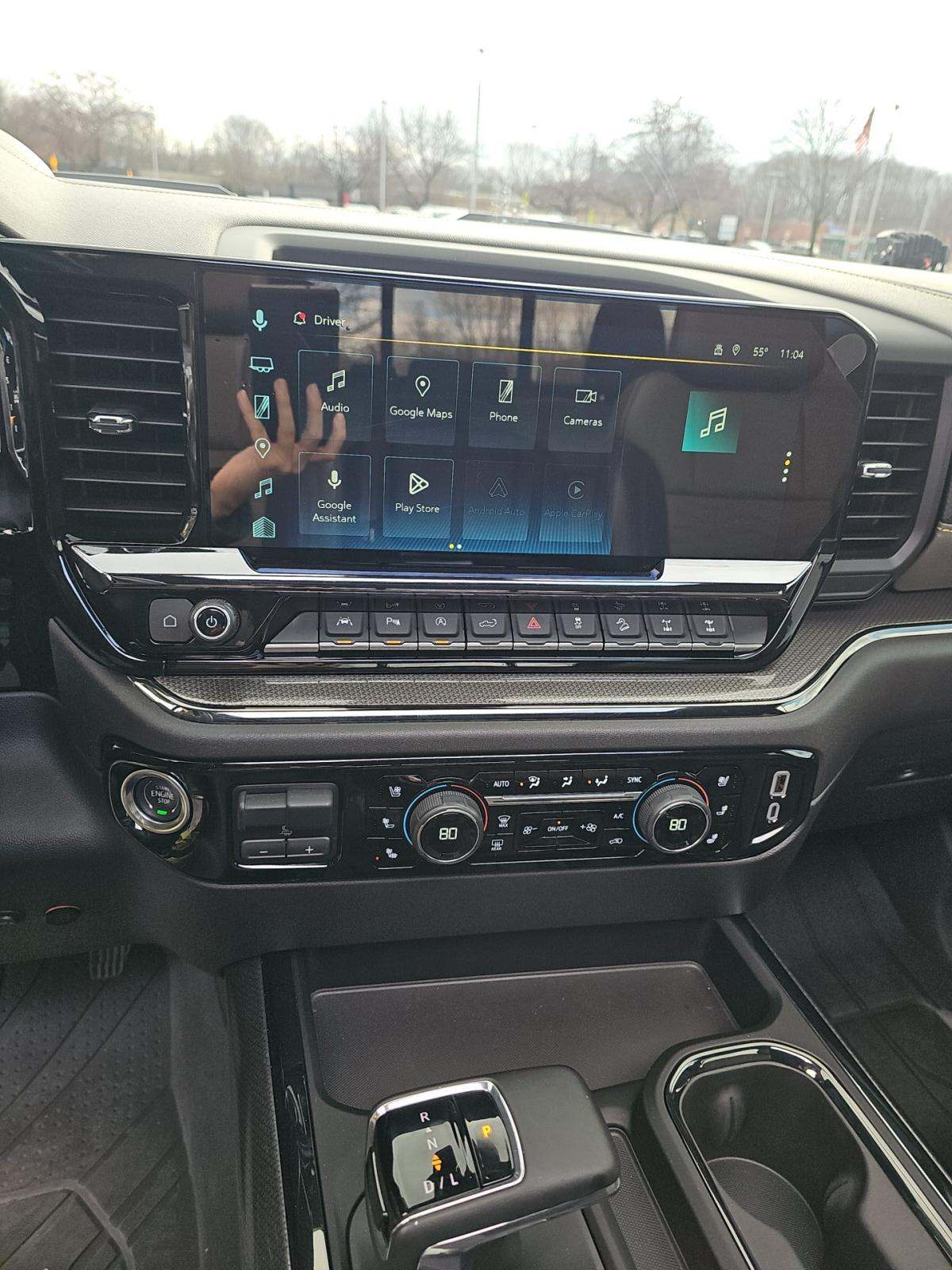 CHEVROLET SILVERADO - 10