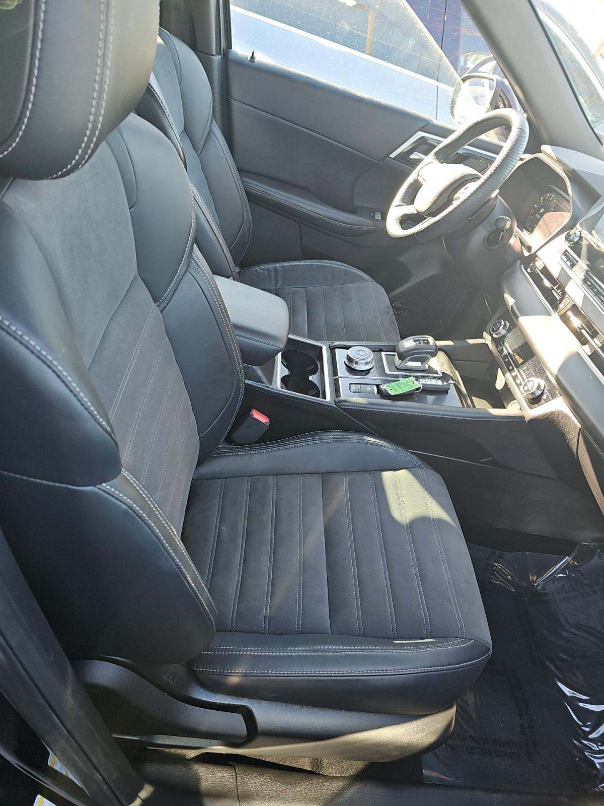 2023 Mitsubishi Outlander SE AWD