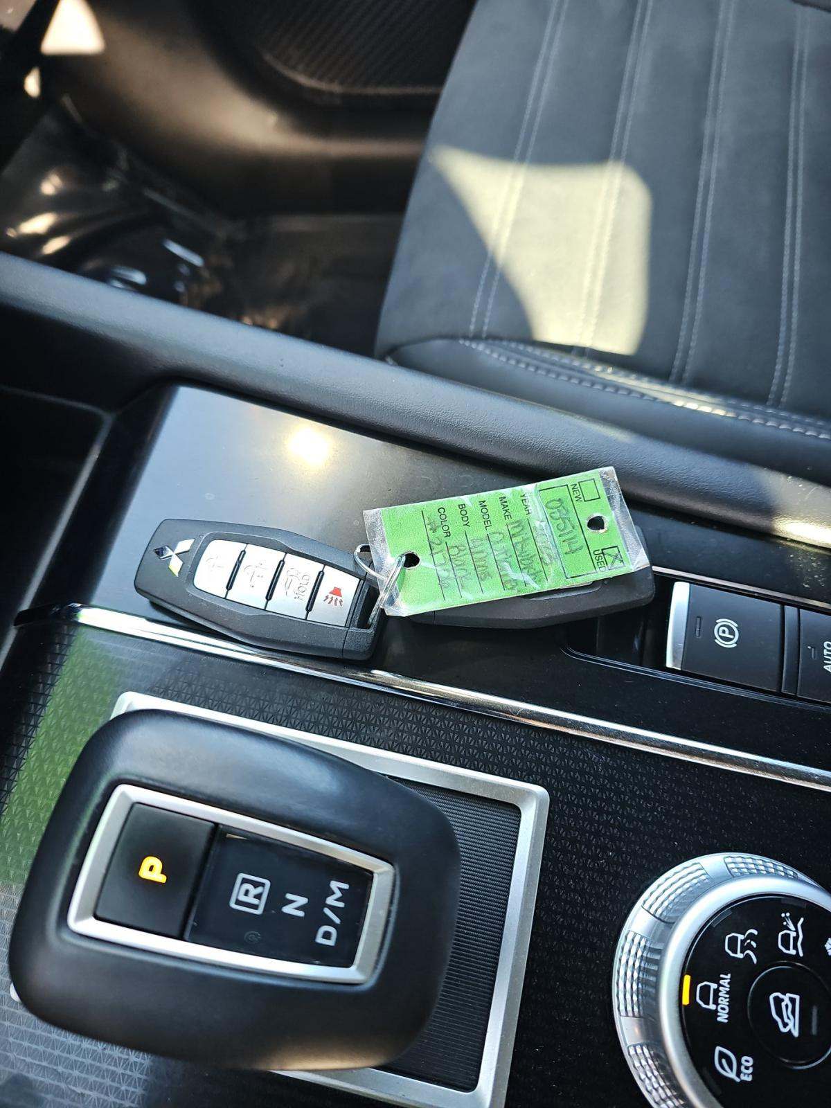 2023 Mitsubishi Outlander SE AWD