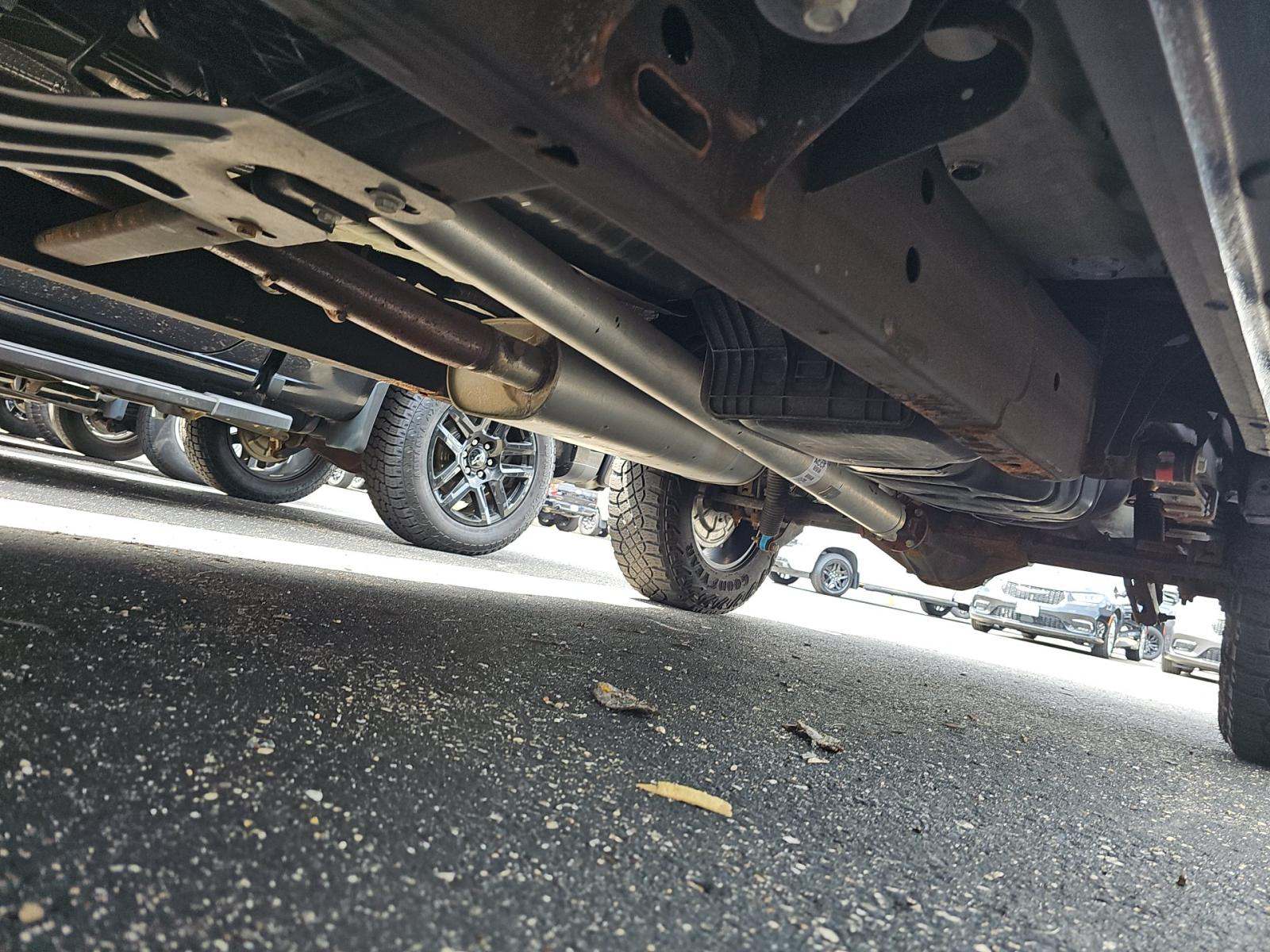 CHEVROLET SILVERADO - 7