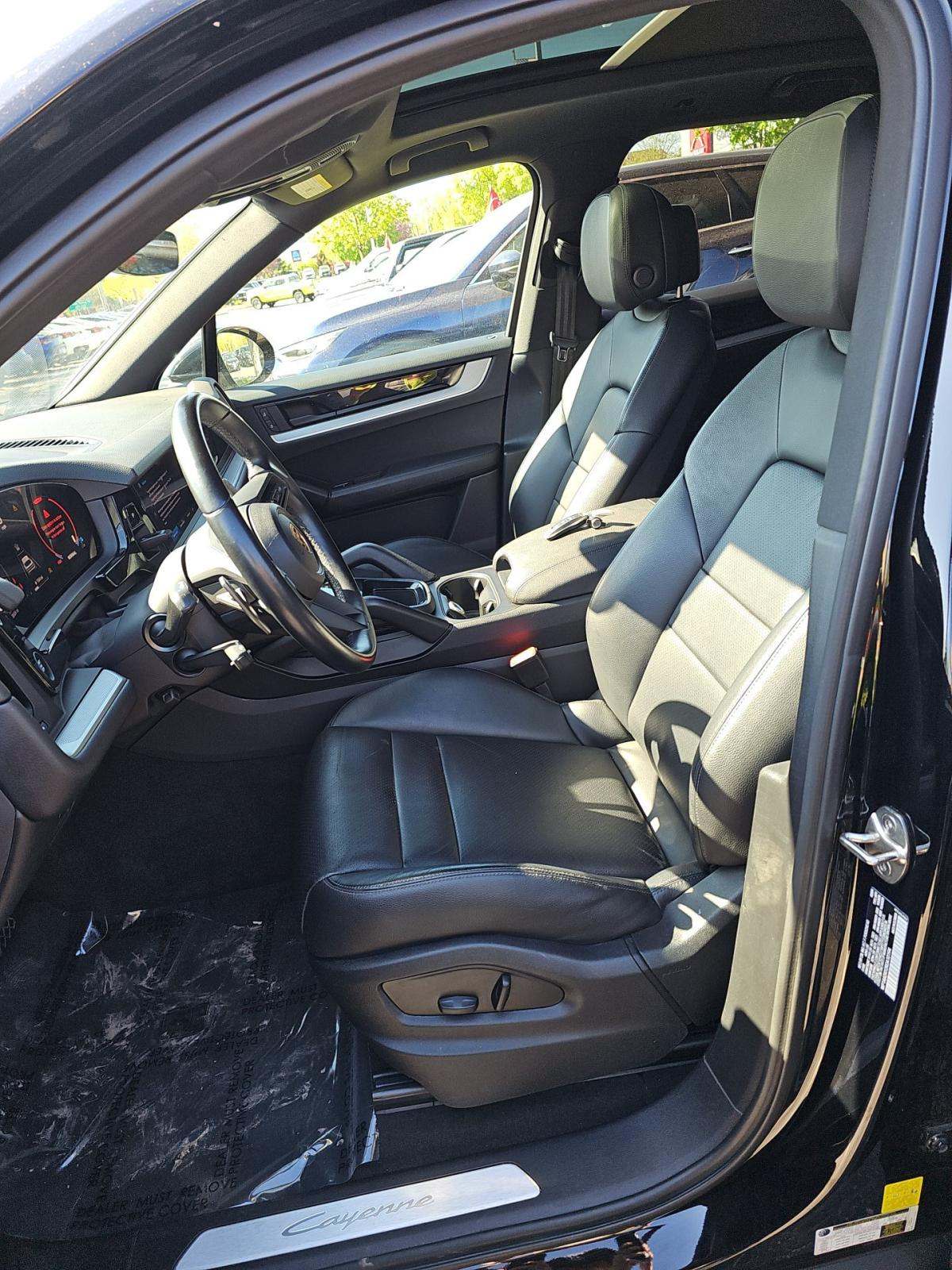 2024 Porsche Cayenne Base AWD
