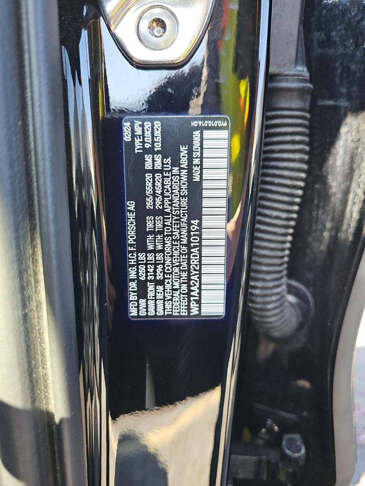 2024 Porsche Cayenne Base AWD