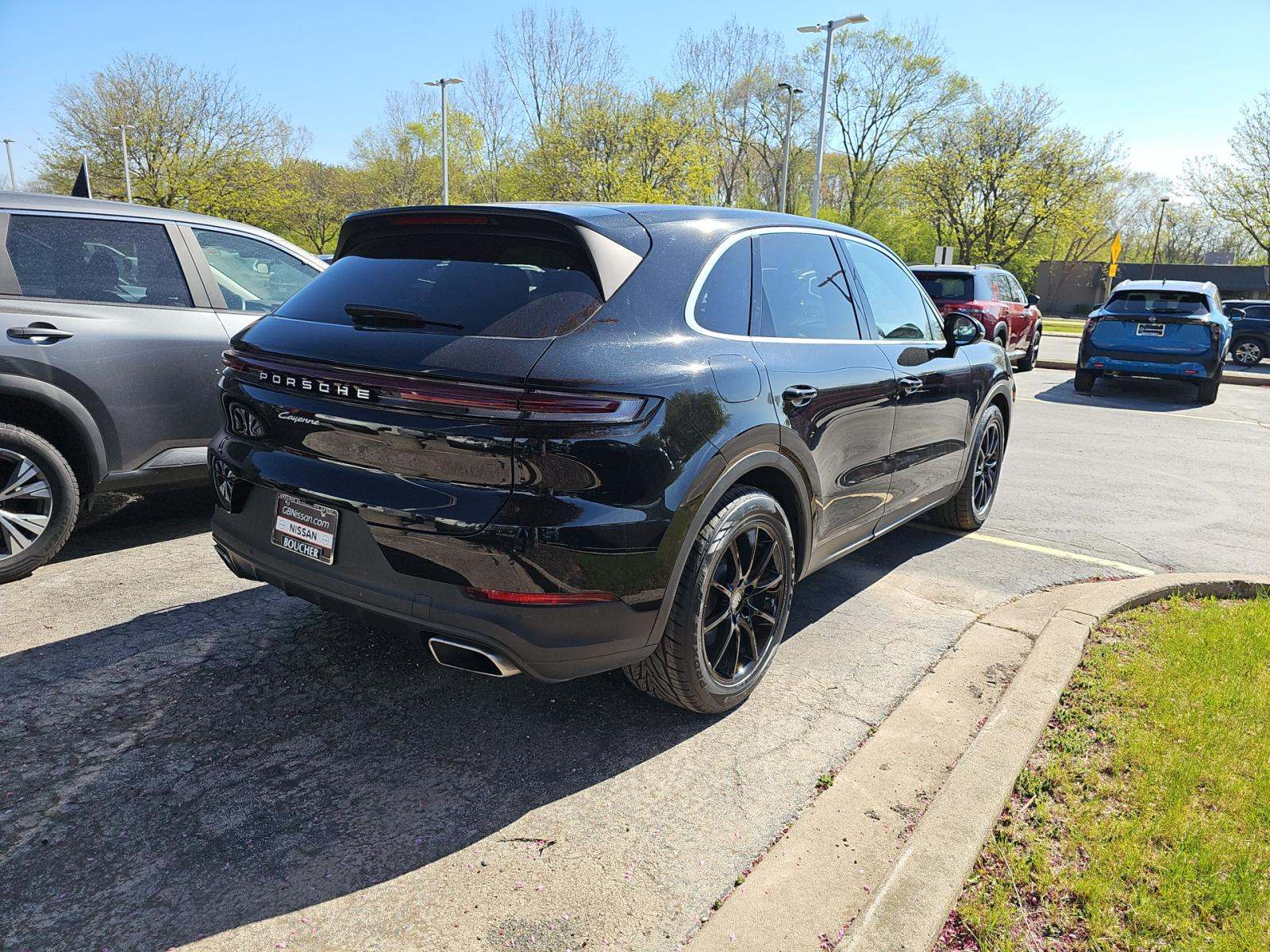 2024 Porsche Cayenne Base AWD