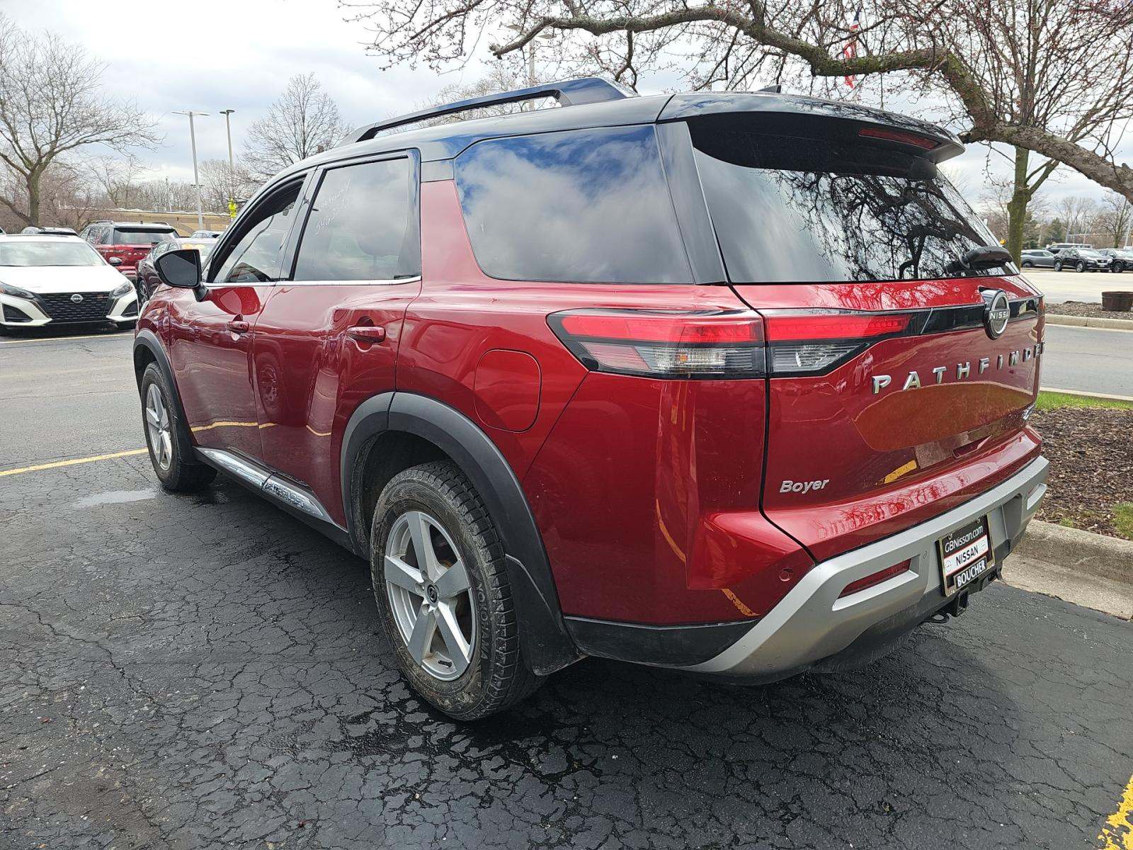2023 Nissan Pathfinder Platinum AWD