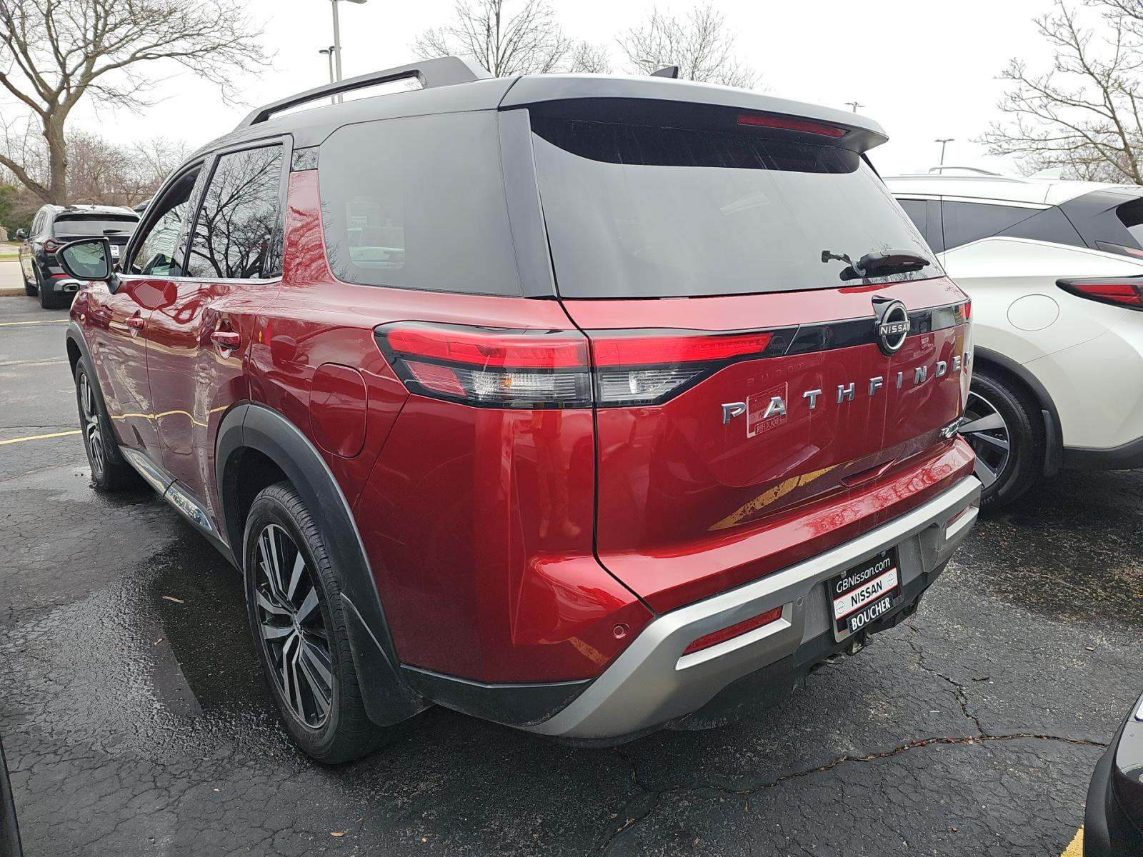 2023 Nissan Pathfinder Platinum AWD