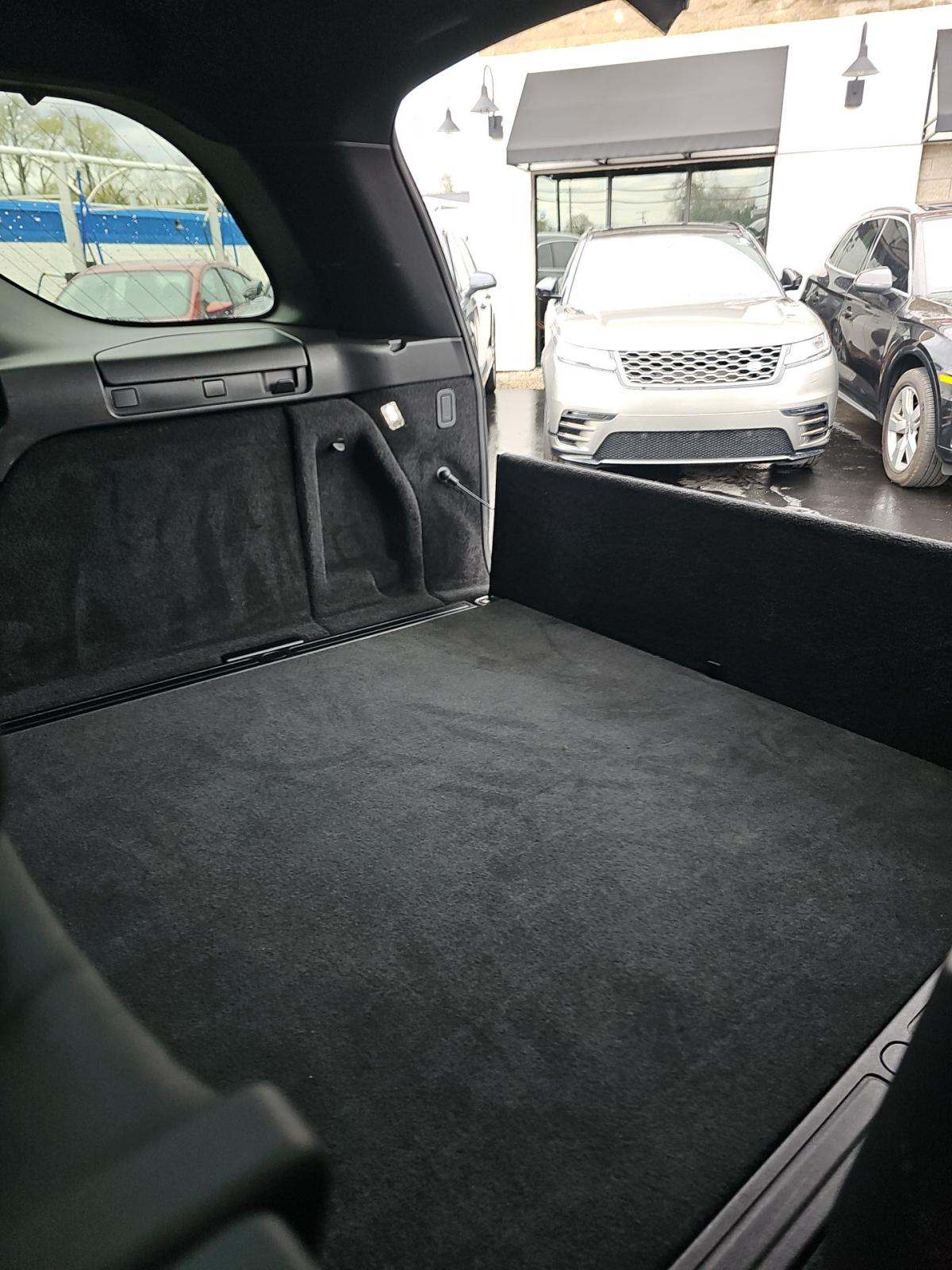 2019 Land Rover Discovery SE AWD