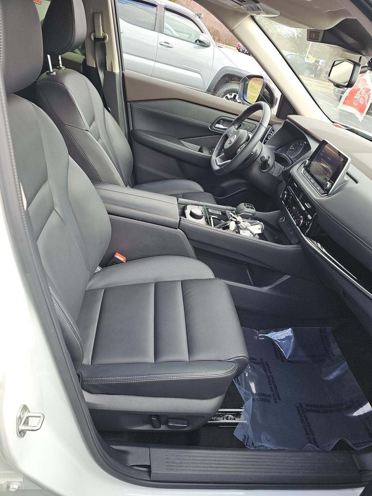 2023 Nissan Rogue SL AWD