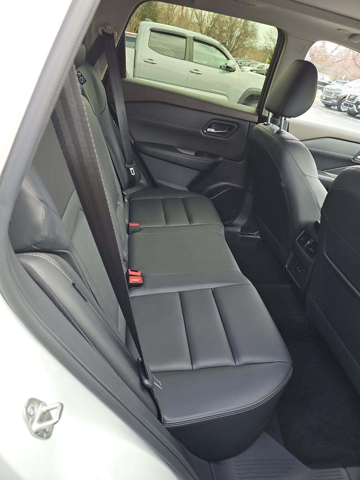 2023 Nissan Rogue SL AWD