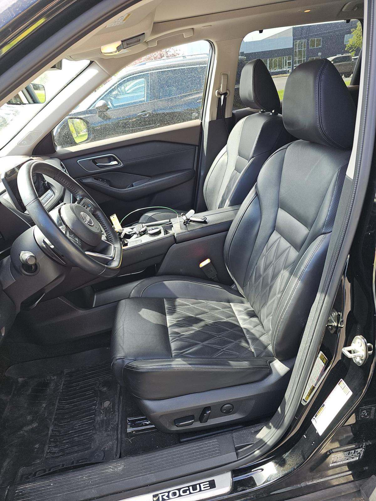 2023 Nissan Rogue Platinum AWD