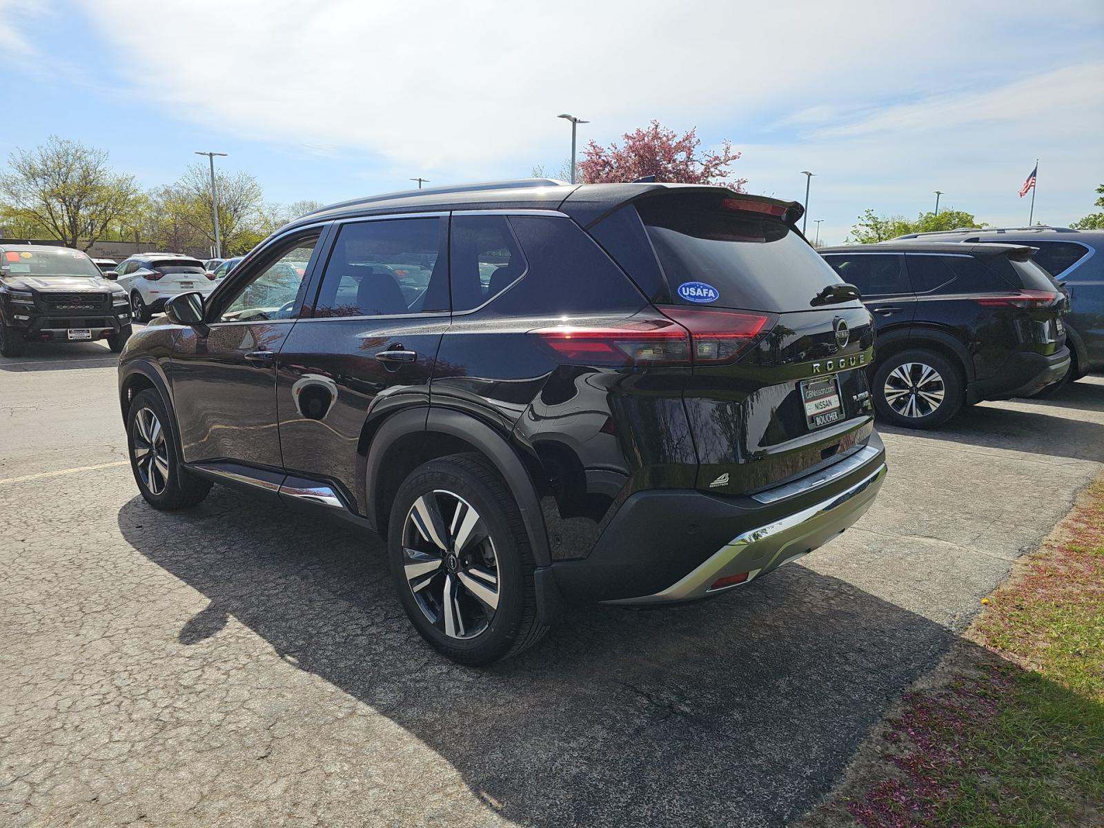 2023 Nissan Rogue Platinum AWD