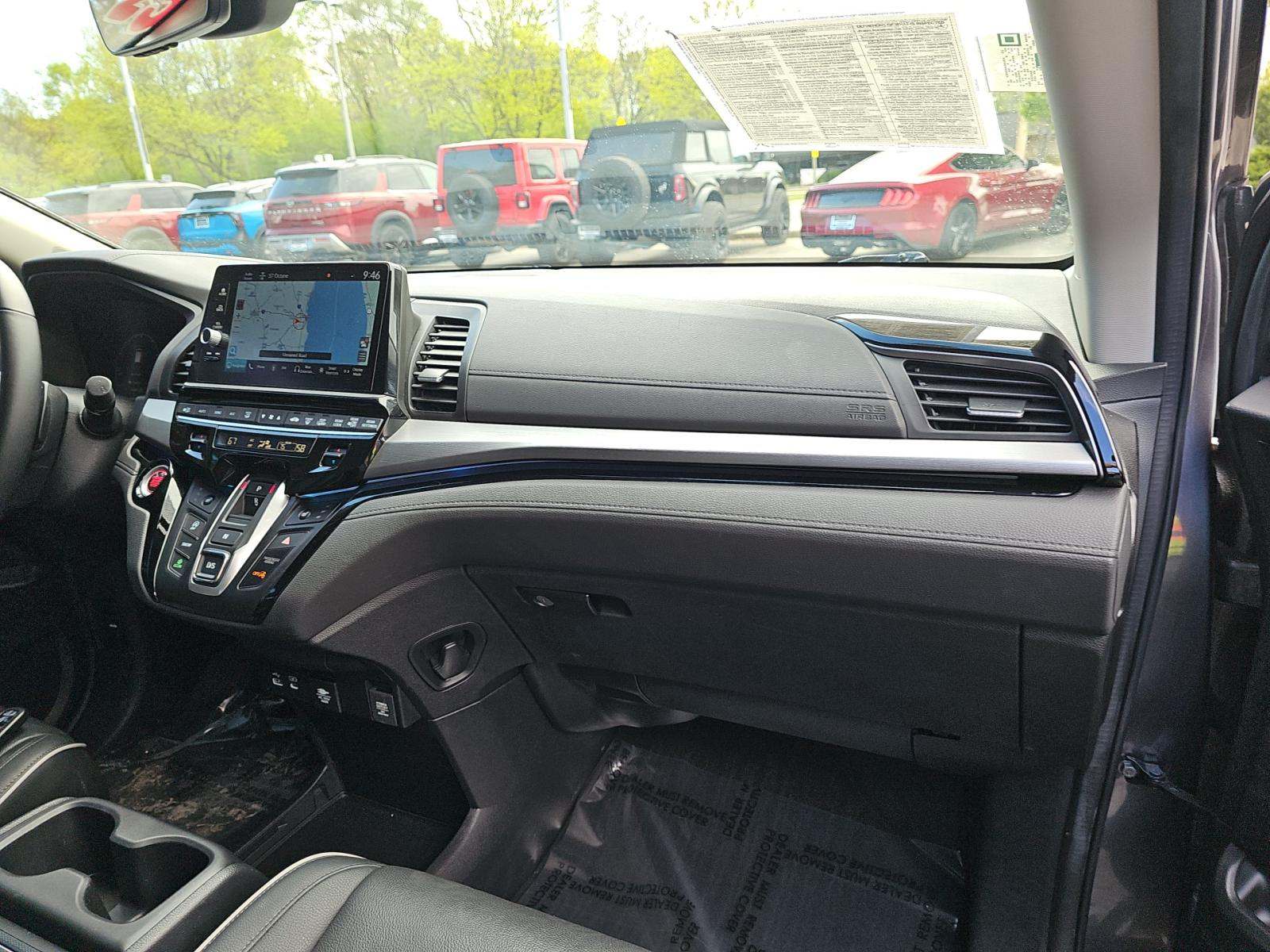 2025 Honda Odyssey Touring FWD