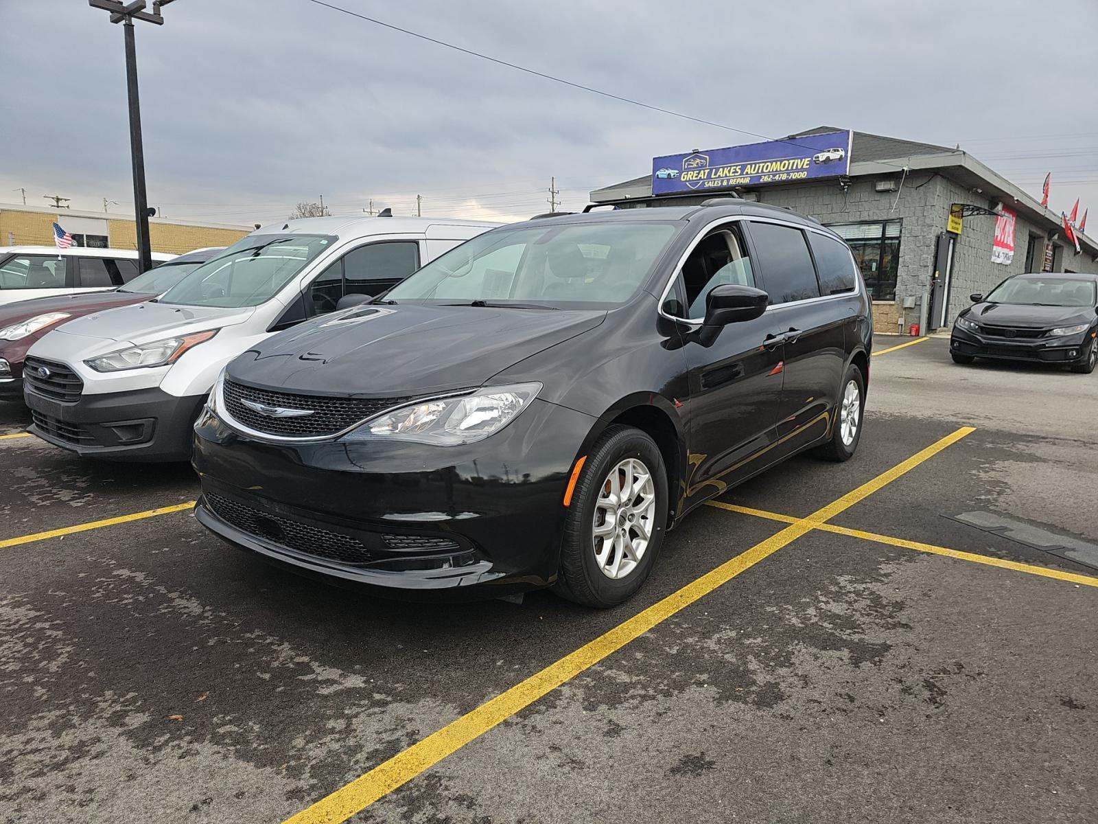 CHRYSLER VOYAGER - 1