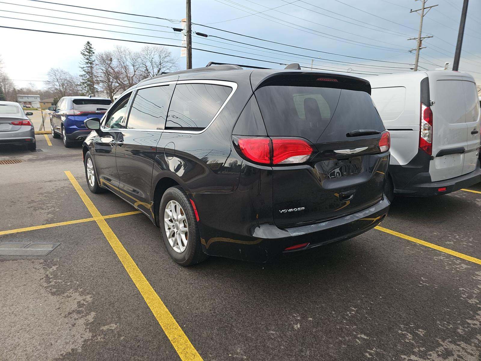 CHRYSLER VOYAGER - 2