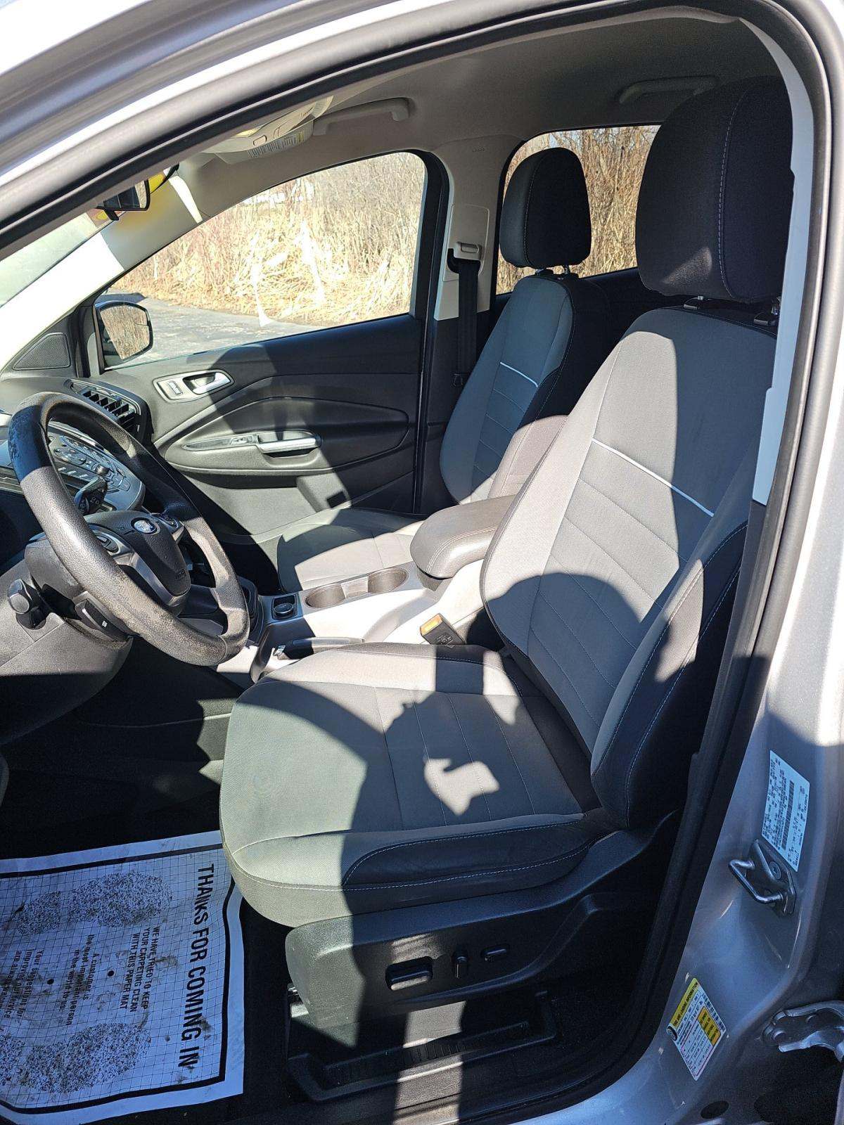 FORD ESCAPE - 6