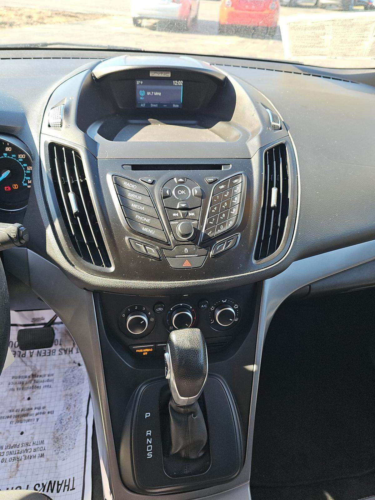 FORD ESCAPE - 10