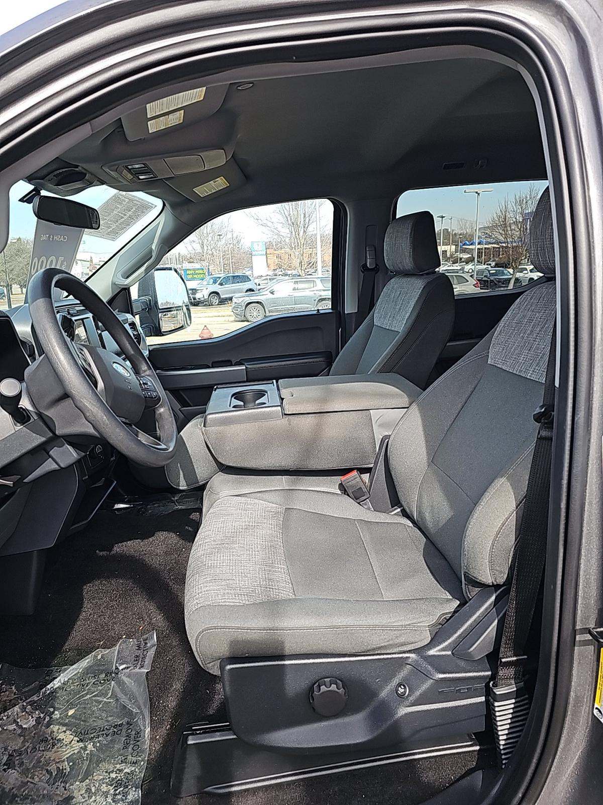 2022 Ford F-150 XLT AWD