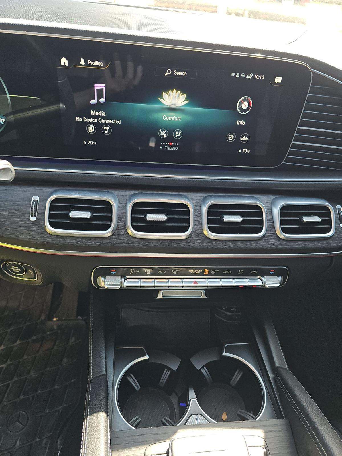 MERCEDES-BENZ GLS - 10