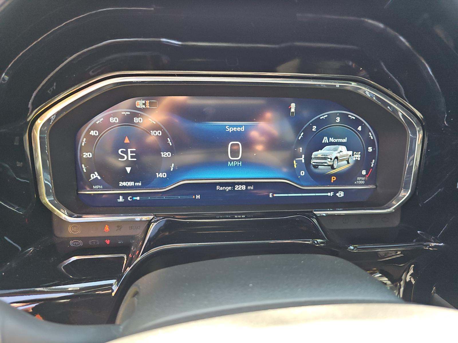 2024 Chevrolet Silverado 1500 RST AWD