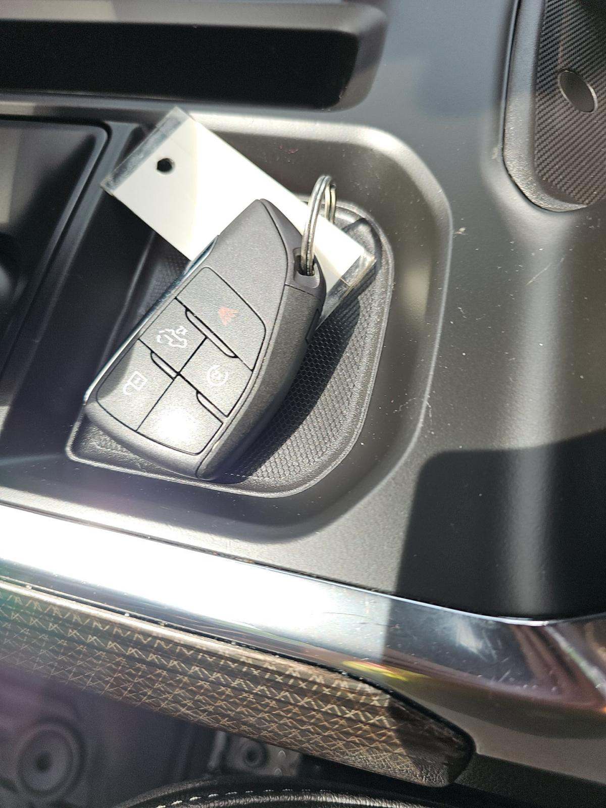 2025 Chevrolet Silverado 1500 RST AWD
