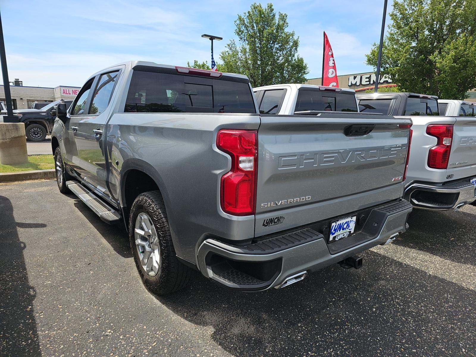 2025 Chevrolet Silverado 1500 RST AWD