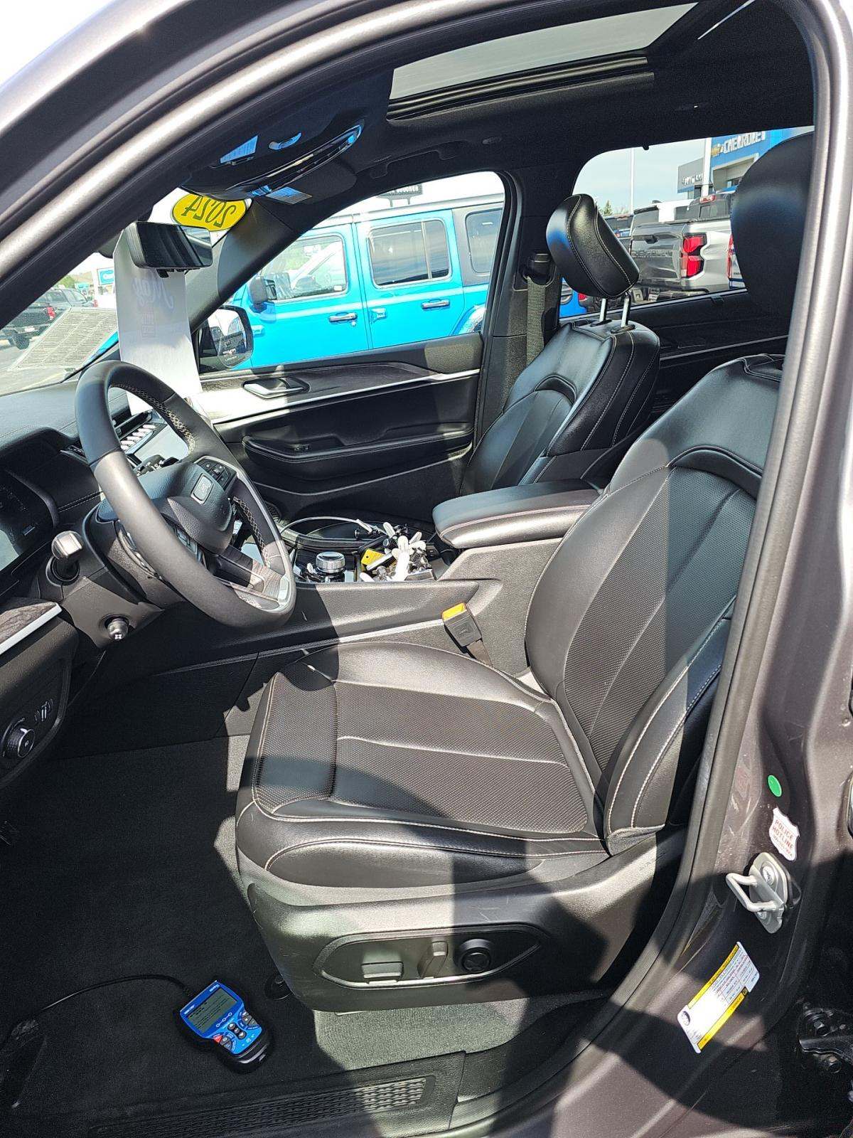 2024 Jeep Grand Cherokee L Limited AWD