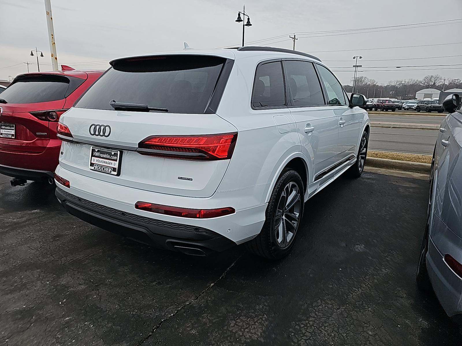 2025 Audi Q7 Premium AWD