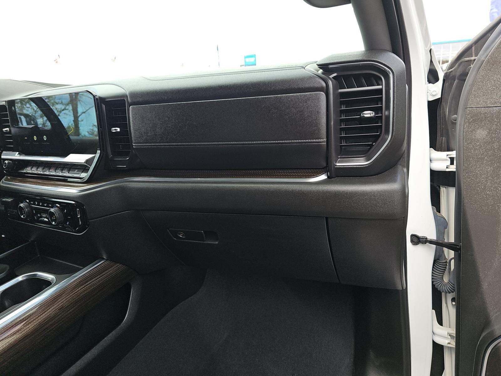 2023 Chevrolet Silverado 1500 RST AWD