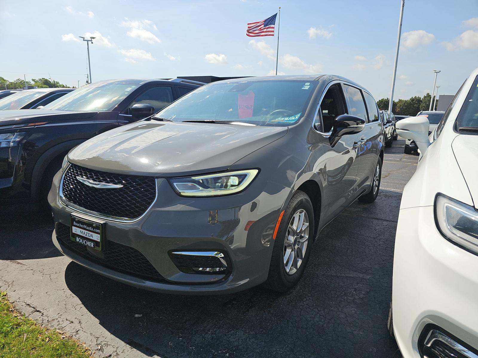 2025 Chrysler Pacifica Select FWD