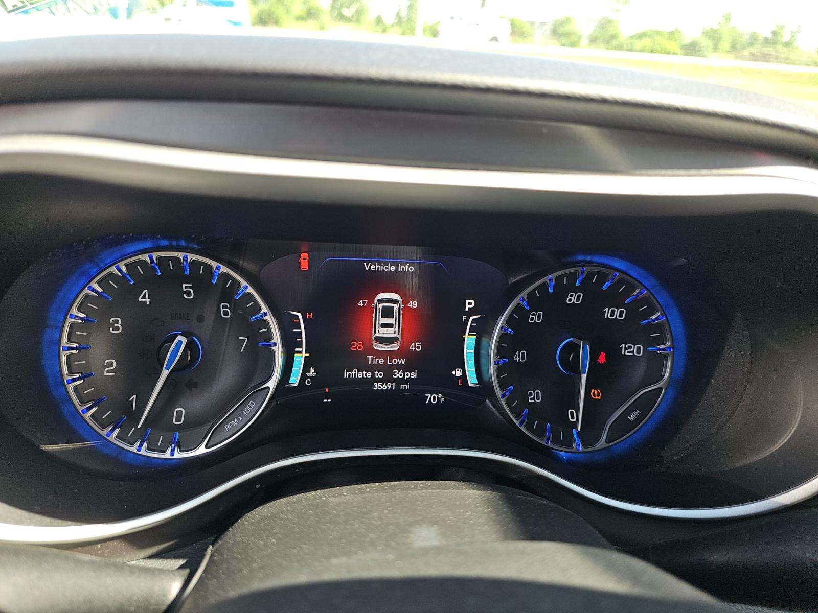 2025 Chrysler Pacifica Select FWD