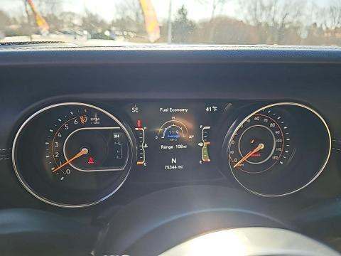 JEEP UNLIMITED SAHARA - 9