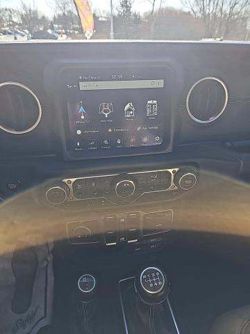 JEEP UNLIMITED SAHARA - 10