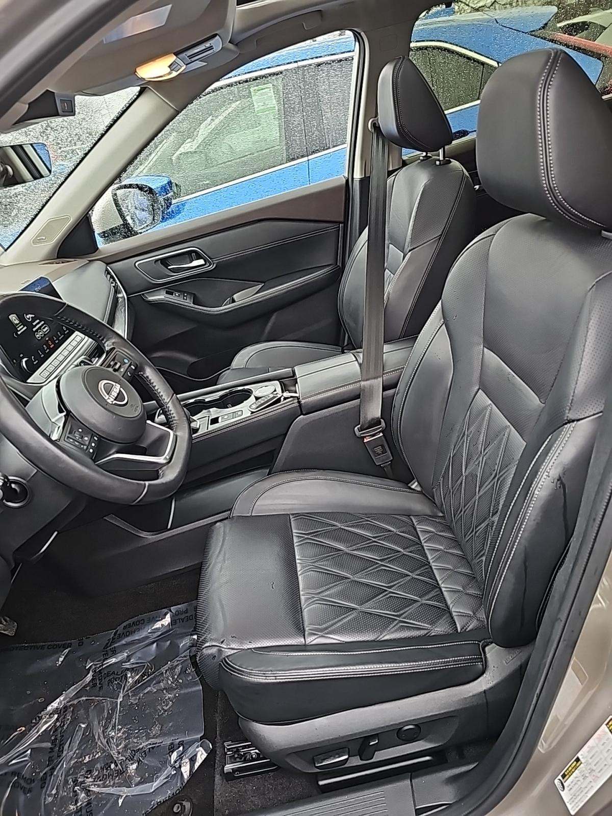 2023 Nissan Rogue Platinum AWD