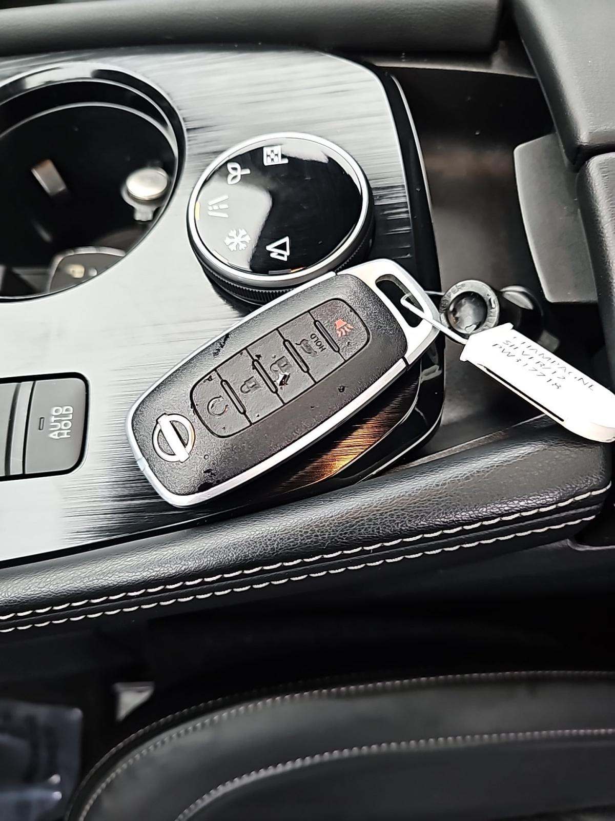 2023 Nissan Rogue Platinum AWD