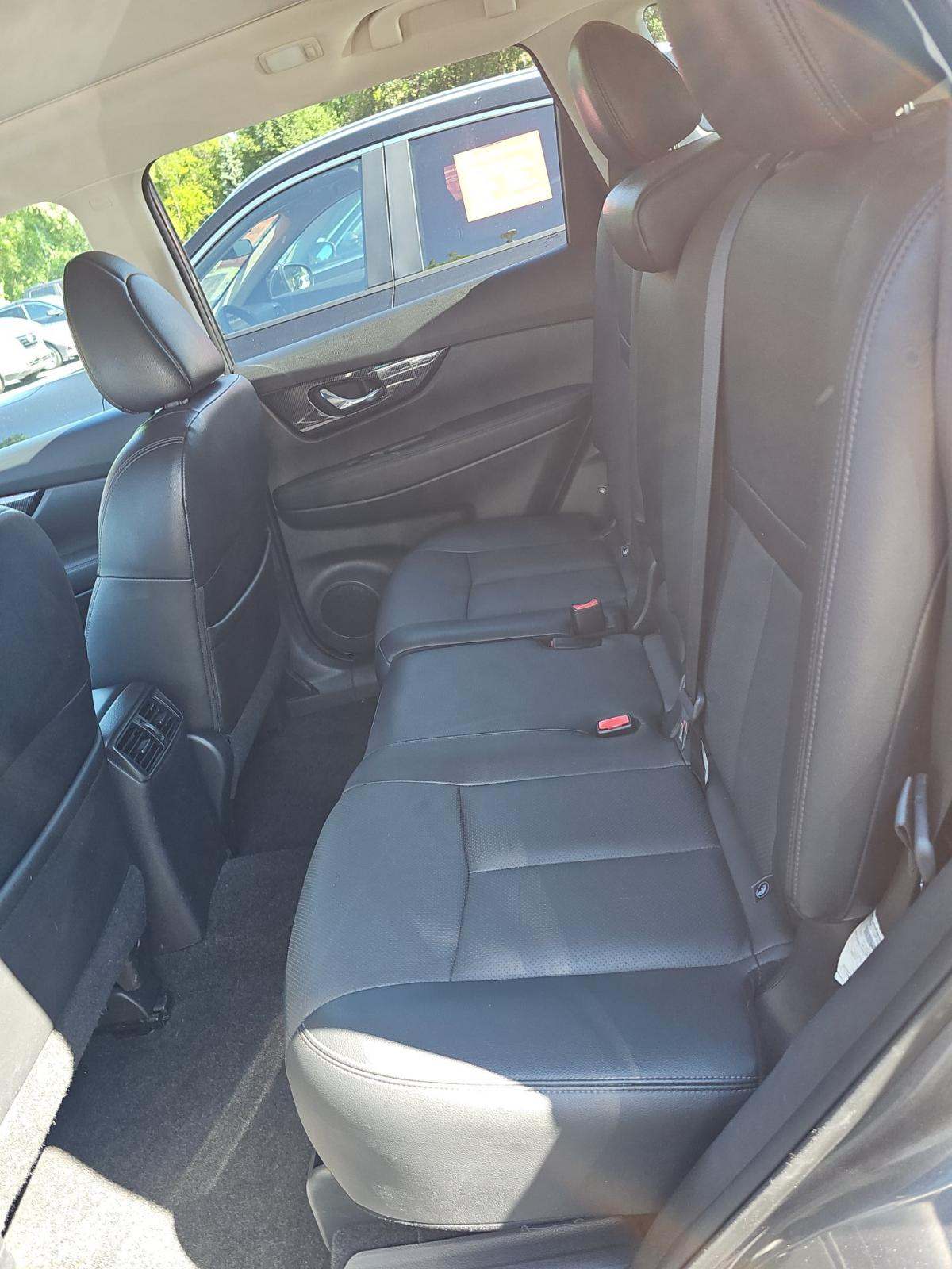 2017 Nissan Rogue SL AWD