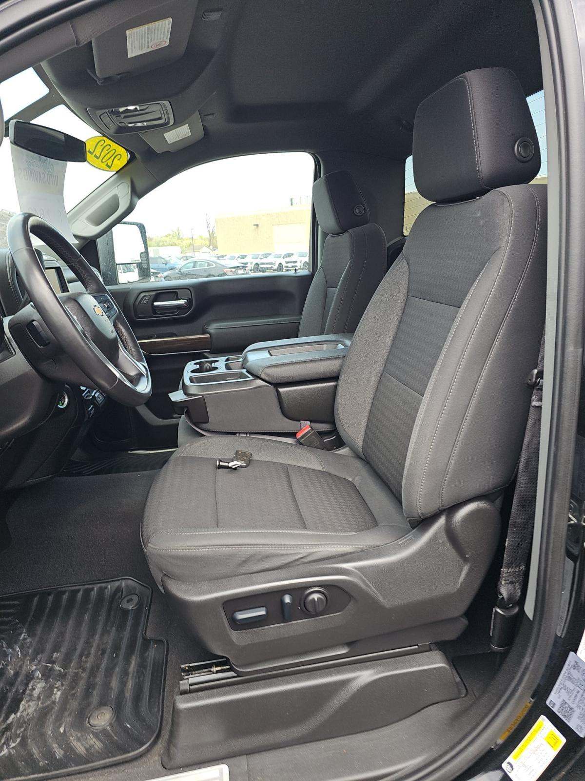 2022 Chevrolet Silverado 2500HD LT AWD