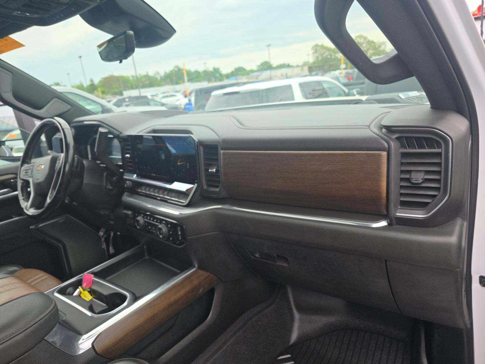 2024 Chevrolet Silverado 2500HD High Country AWD