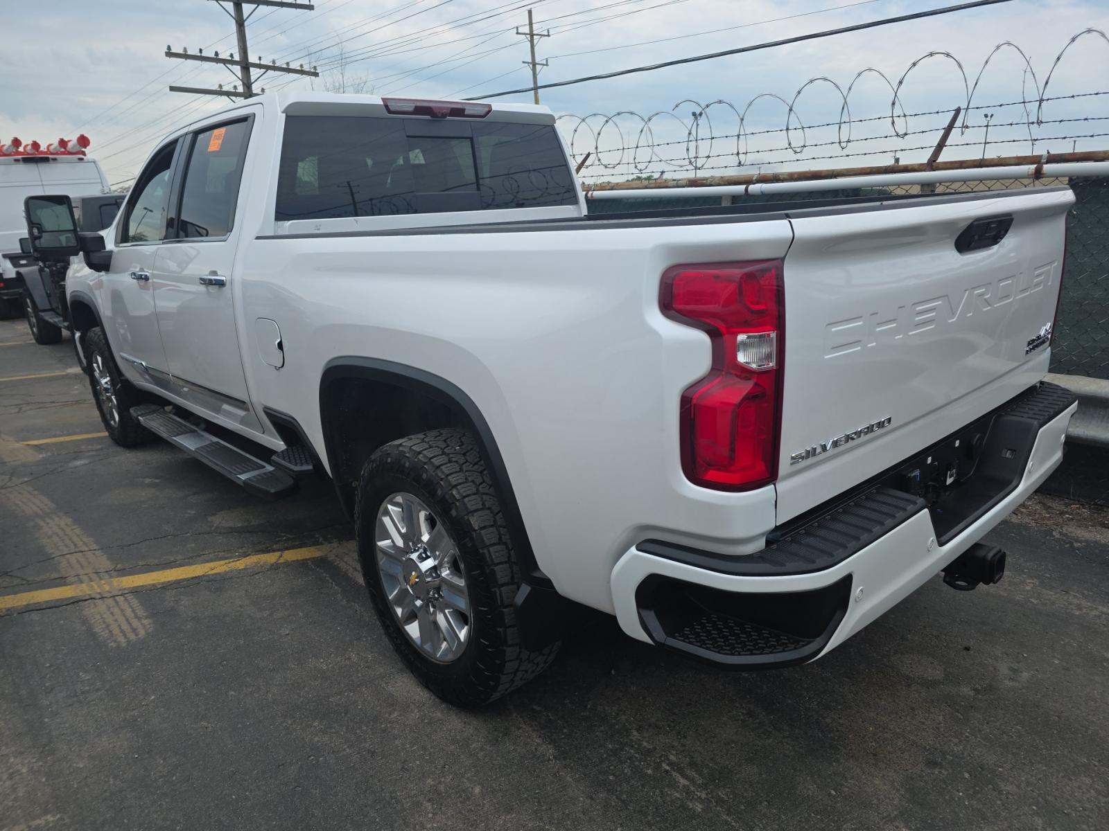 2024 Chevrolet Silverado 2500HD High Country AWD