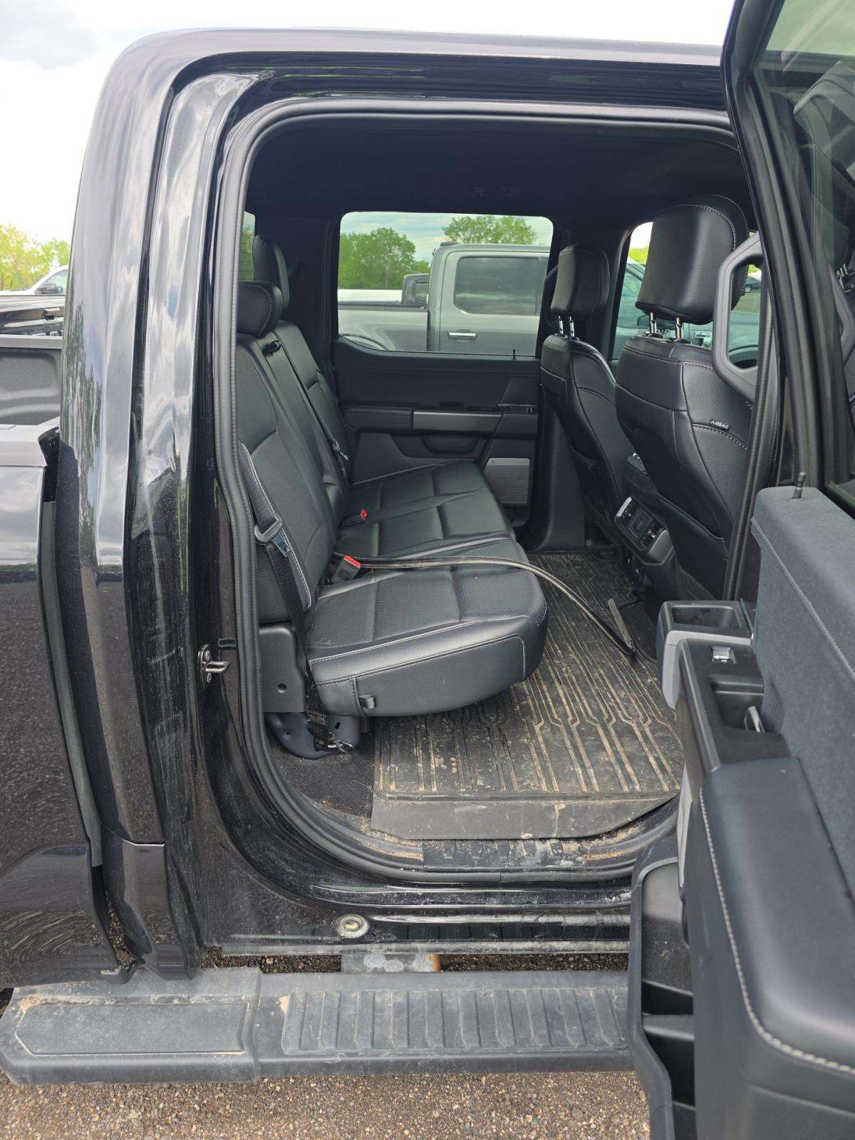 2024 Ford F-150 Lariat AWD