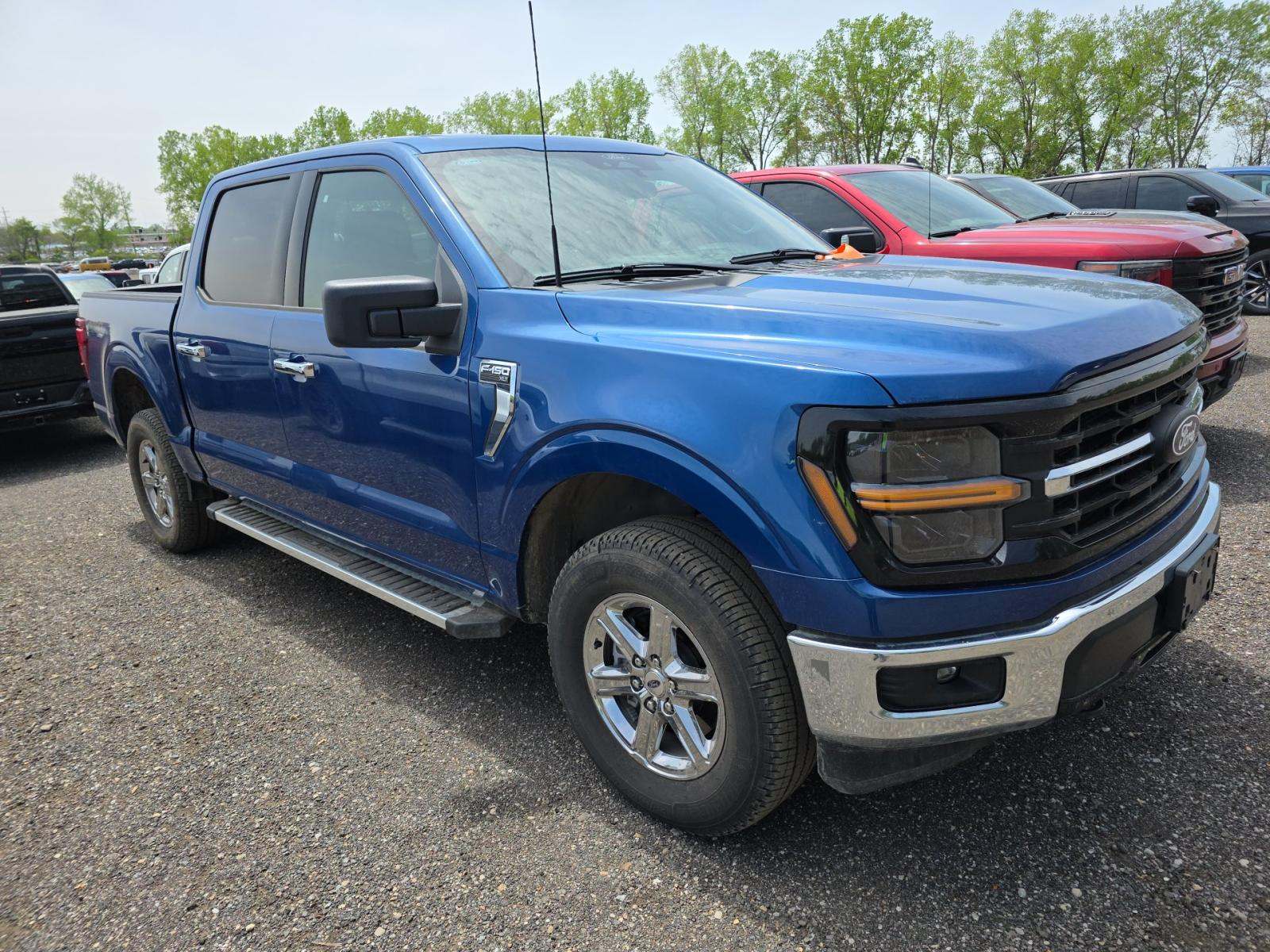 2025 Ford F-150 XLT AWD