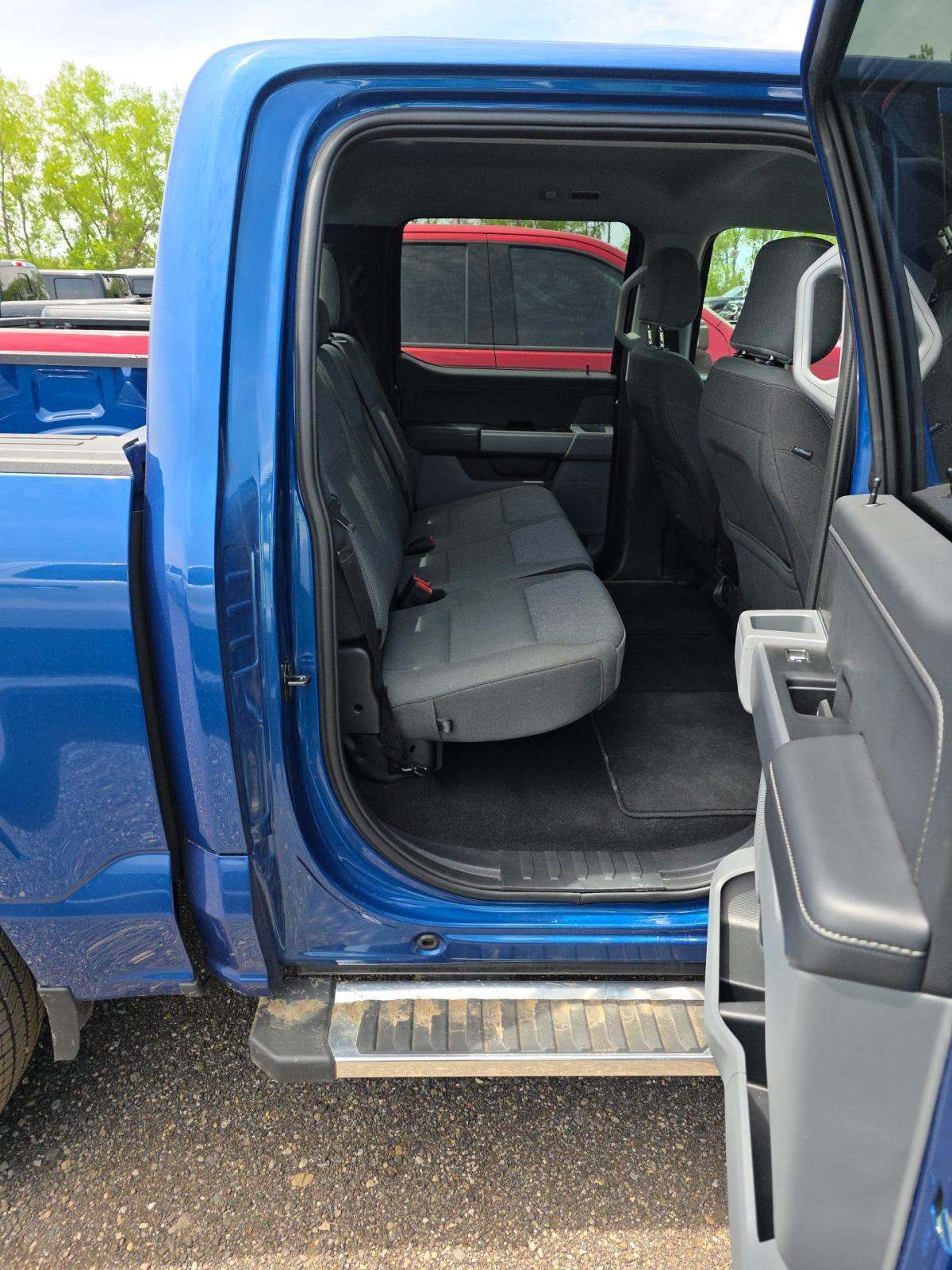 2025 Ford F-150 XLT AWD