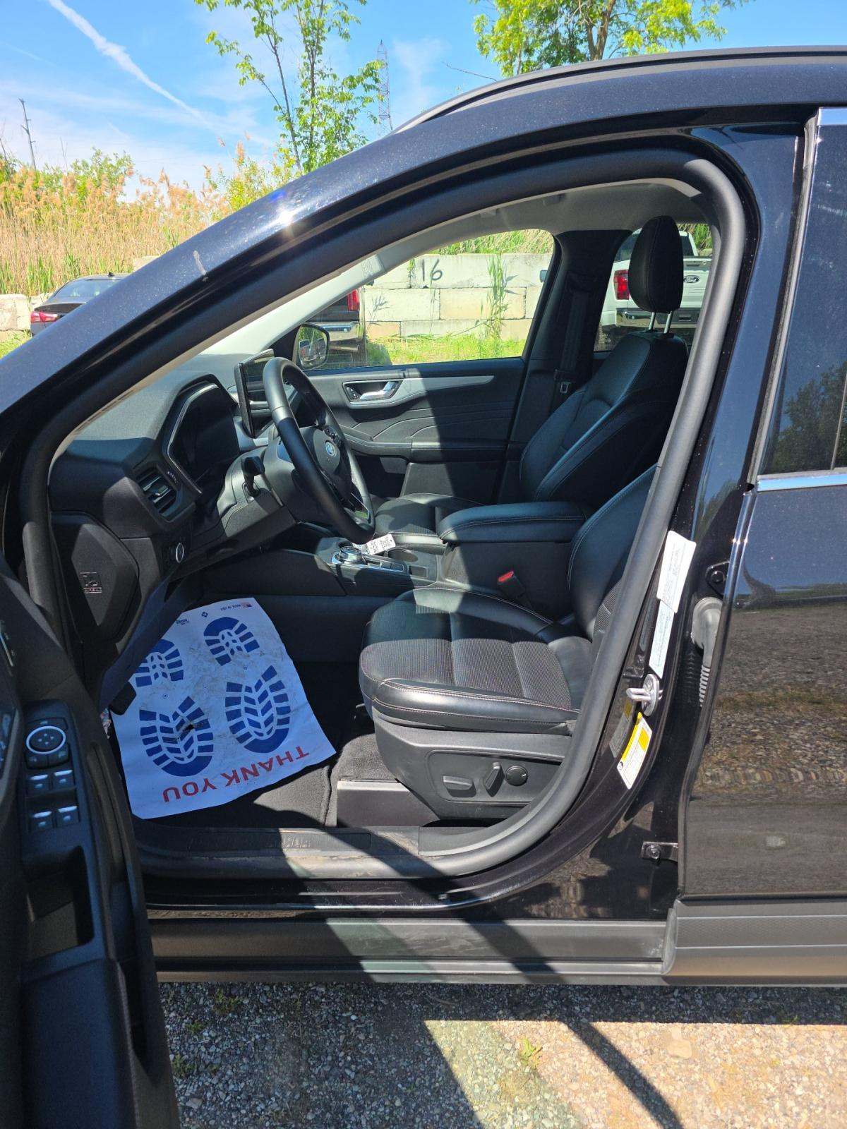 2025 Ford Escape Platinum AWD