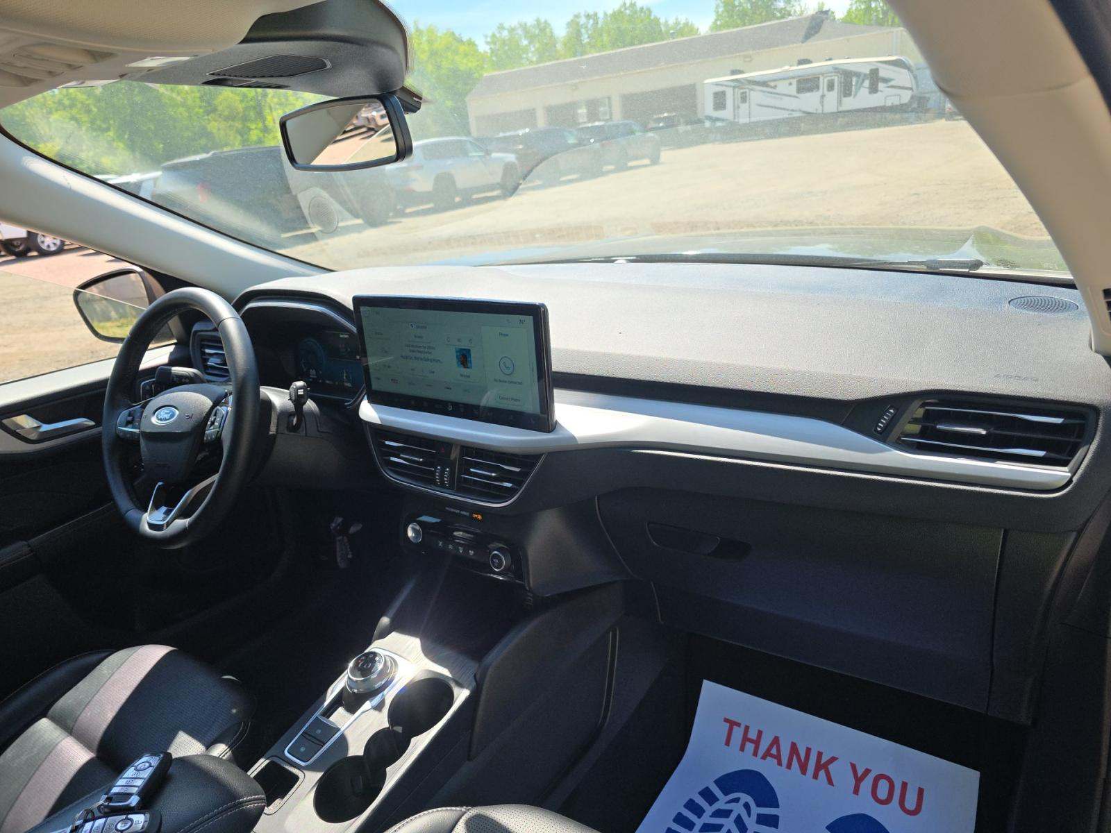 2025 Ford Escape Platinum AWD