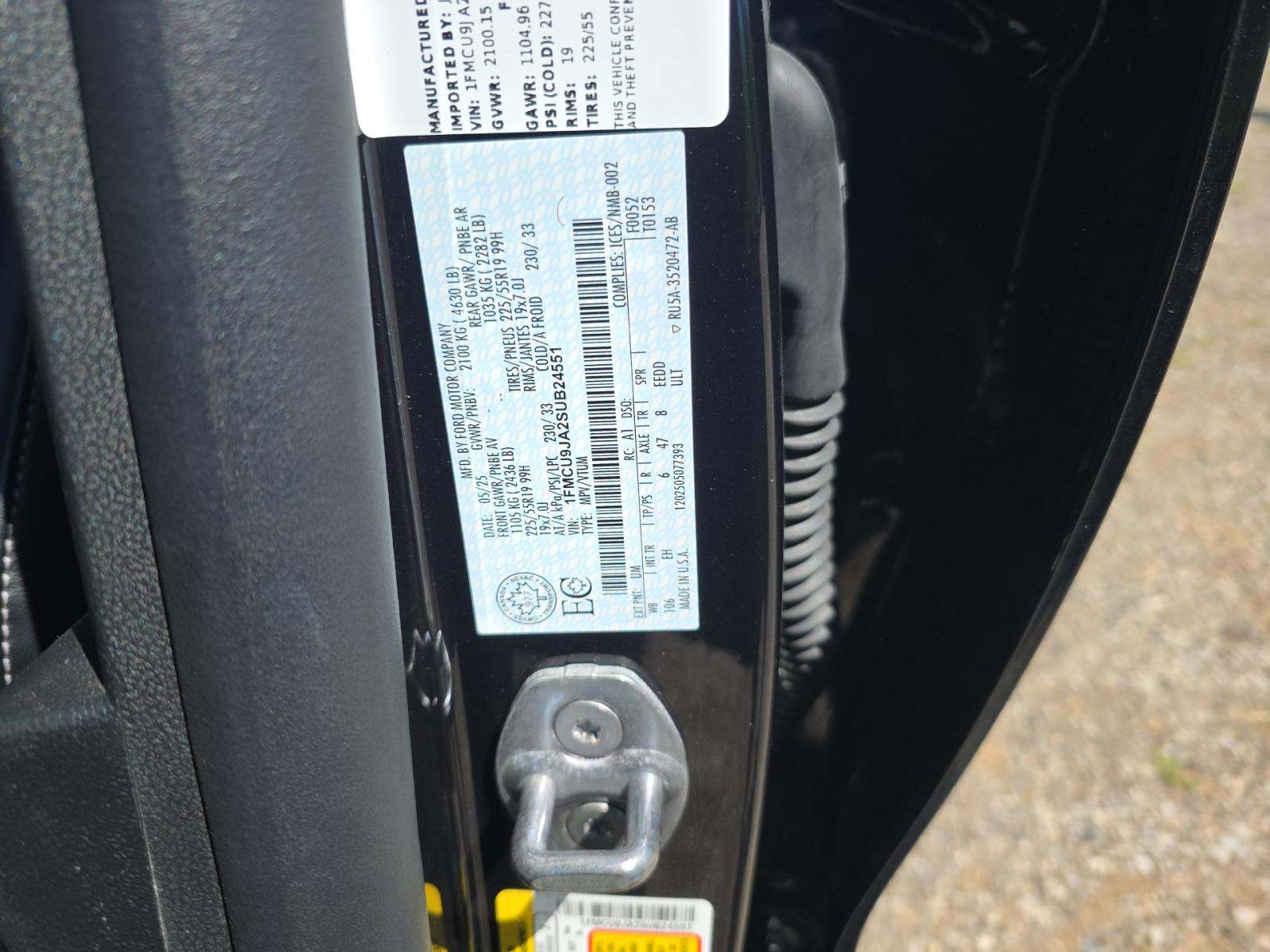 2025 Ford Escape Platinum AWD