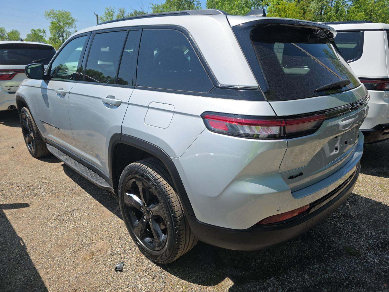 2024 Jeep Grand Cherokee Limited AWD