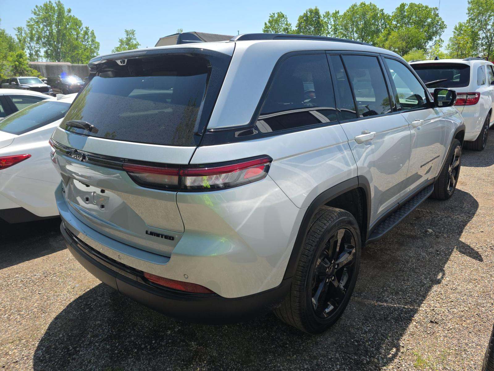 2024 Jeep Grand Cherokee Limited AWD